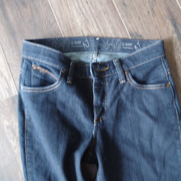 New Dark Blue Wrangler Women's Jean - Picture 5 of 7